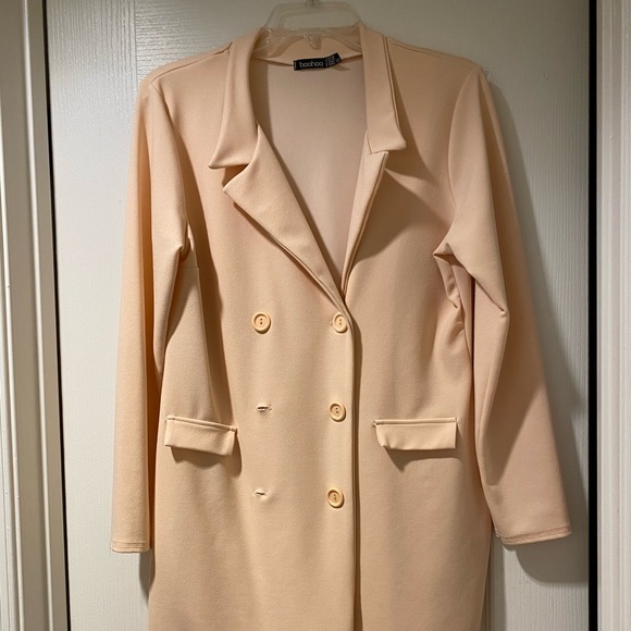 Boohoo Plus Dresses & Skirts - BooHoo Blazer Dress